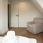 Lachmoewe